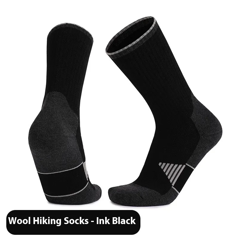 Men's And Women's Warm Wool Knee-high Sports Socks Ink Rhyme Black