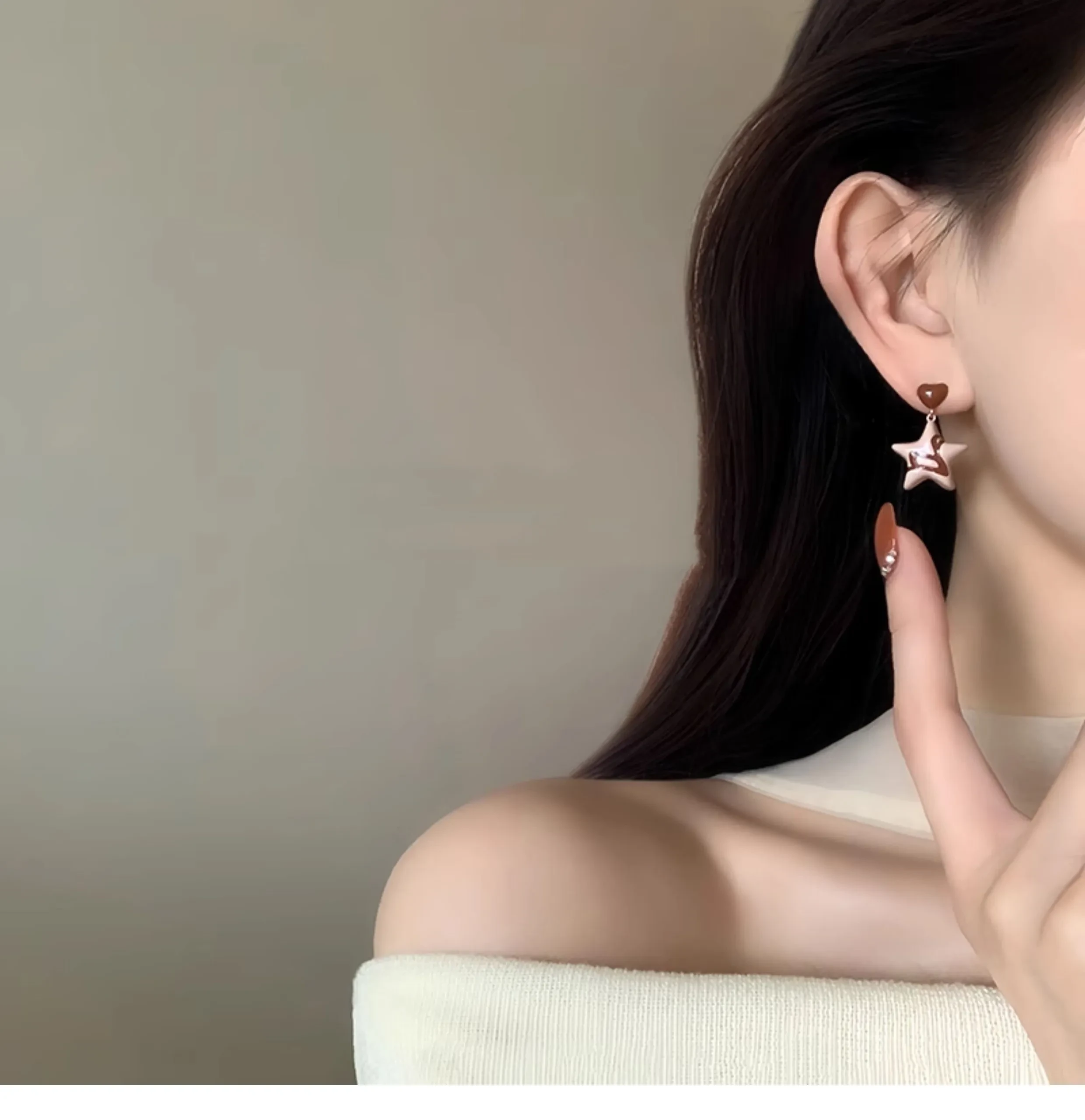 Brown Five-pointed Star Temperament Unique Earrings