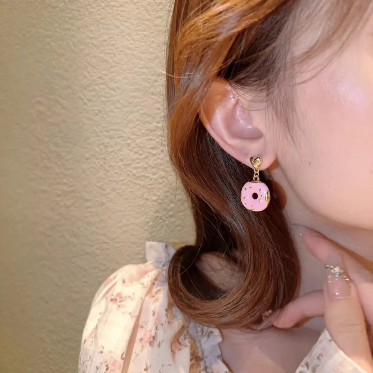 Dopamine Girls Donut Earrings
