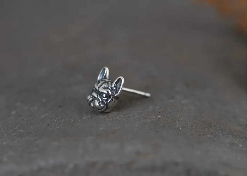 Women's Fashion Puppy Ear Studs