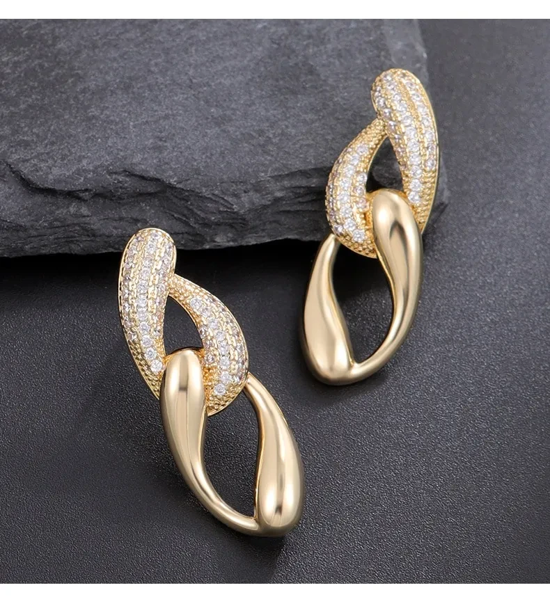 Retro Personality And Minimalism Chain Earrings