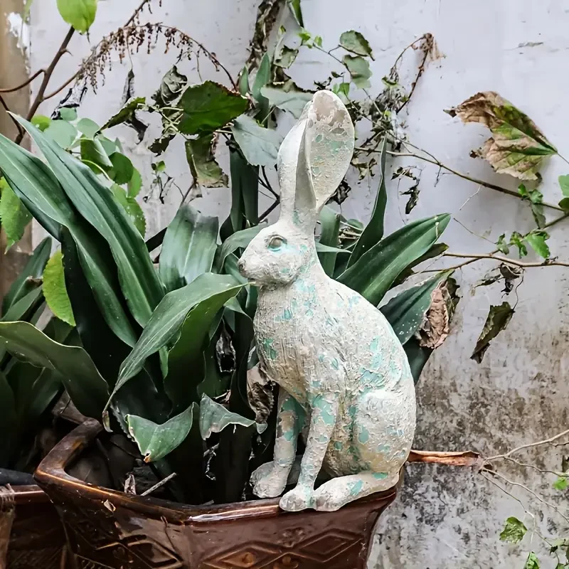 Rustic Style Retro Resin Rabbit Sculpture