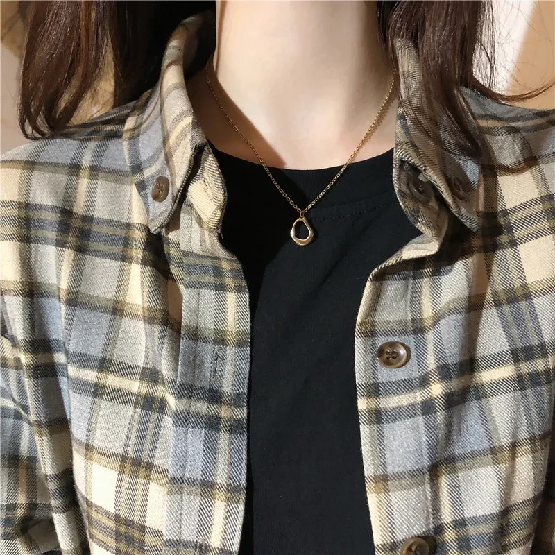 Design Feels Irregular Geometry Pendant Necklace