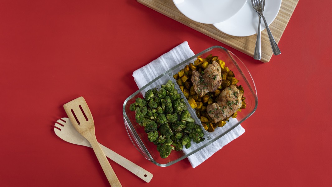 Divided Glass Bakeware 8x12" 2.6L - Pyrex