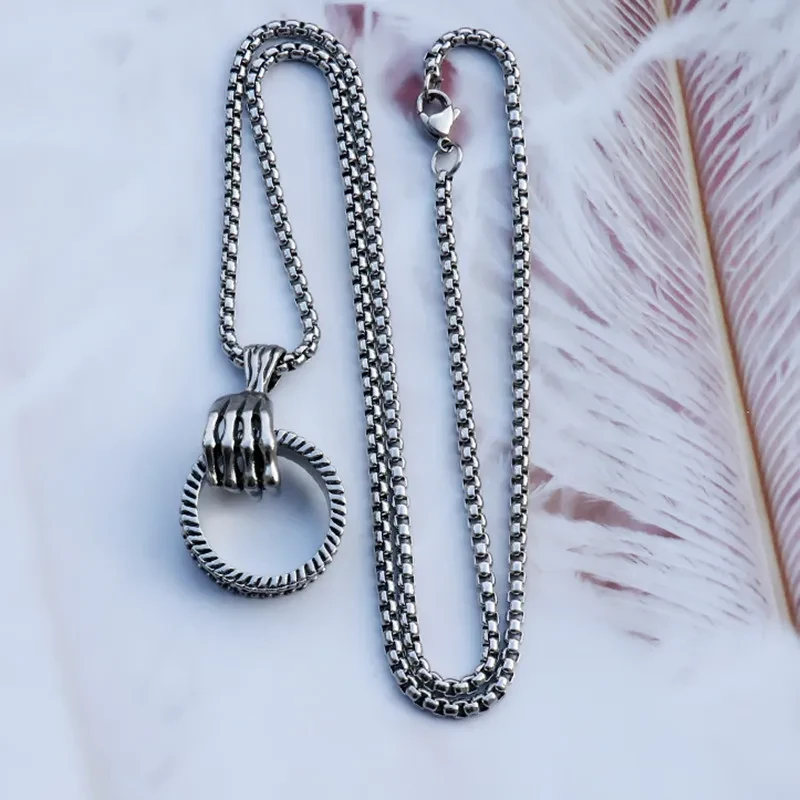 Skull Clutch Ring Titanium Steel Necklace