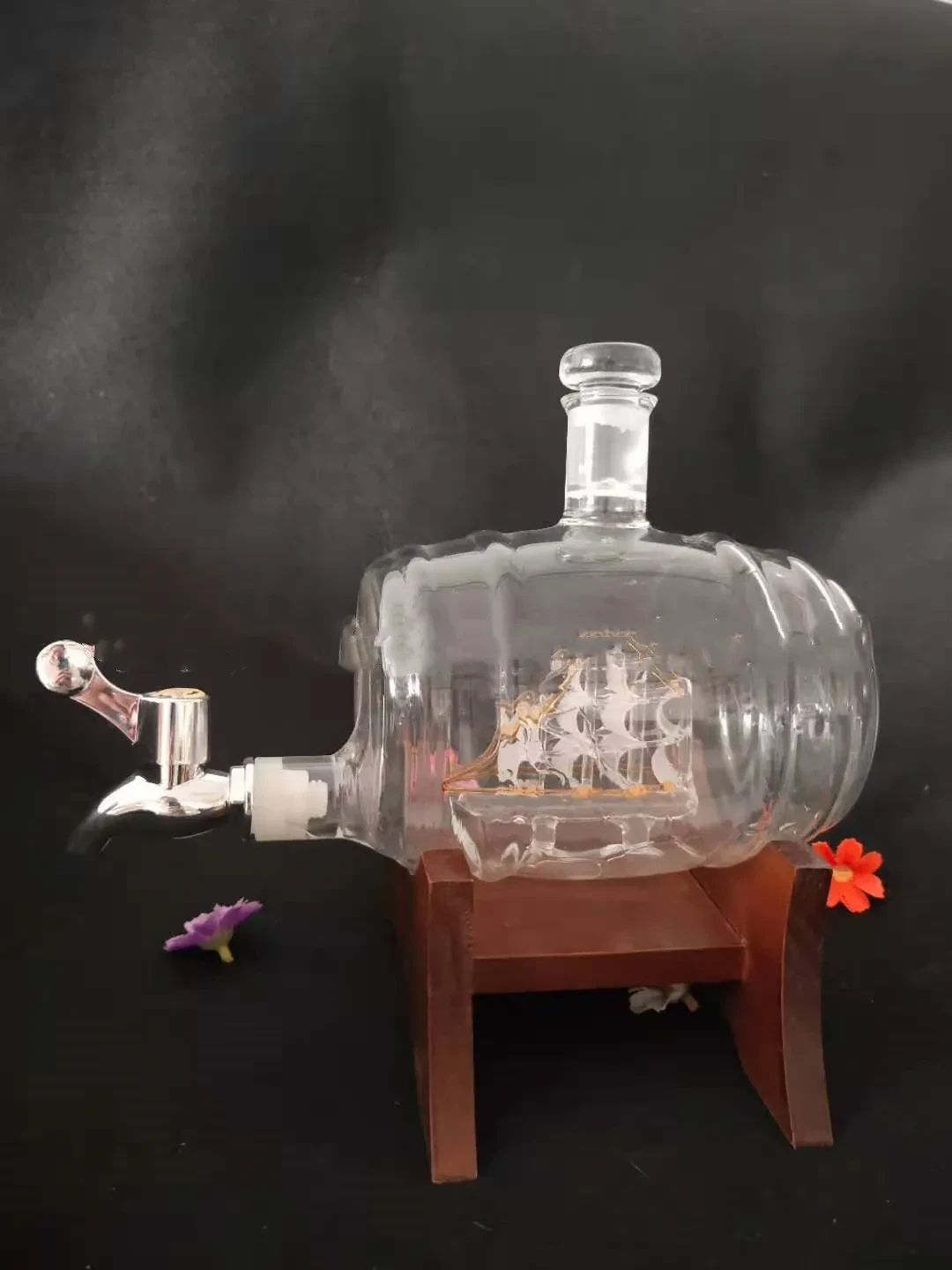 1000ml spirit bottle sailing wine barrel craft wine bottle with tap wine barrel smooth sailing glass decanter