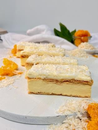 Slice Custard 20x30cm 15 slices