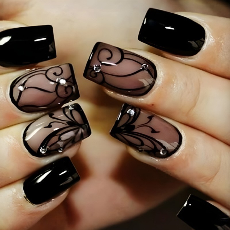 Gothic Style Nails