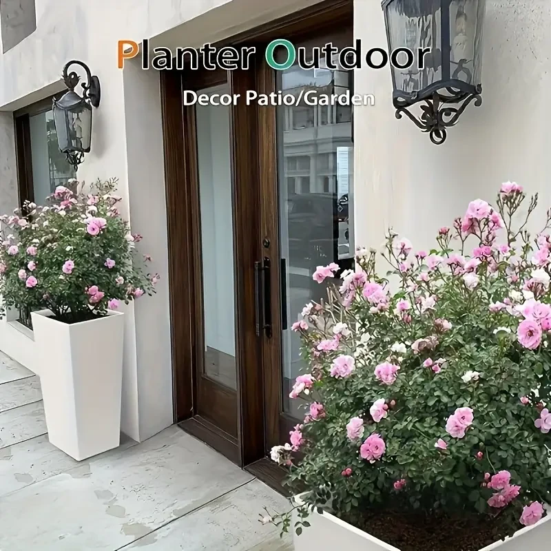 Set of 2 Large Plastic Planters