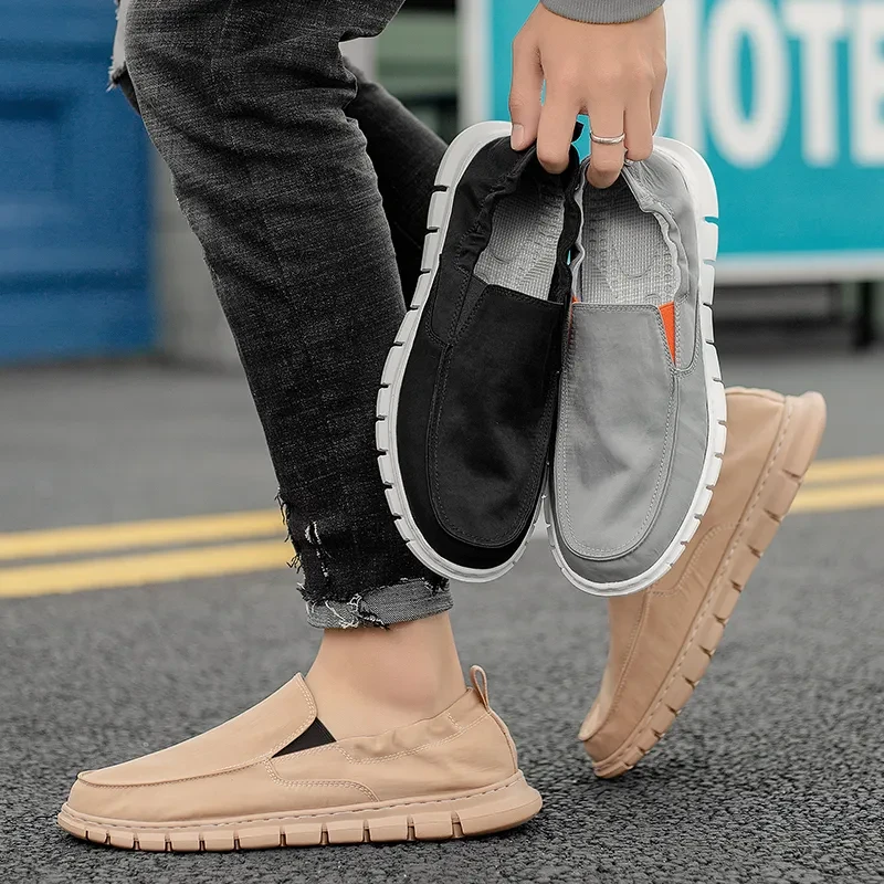 High quality waterproof casual shoes for men