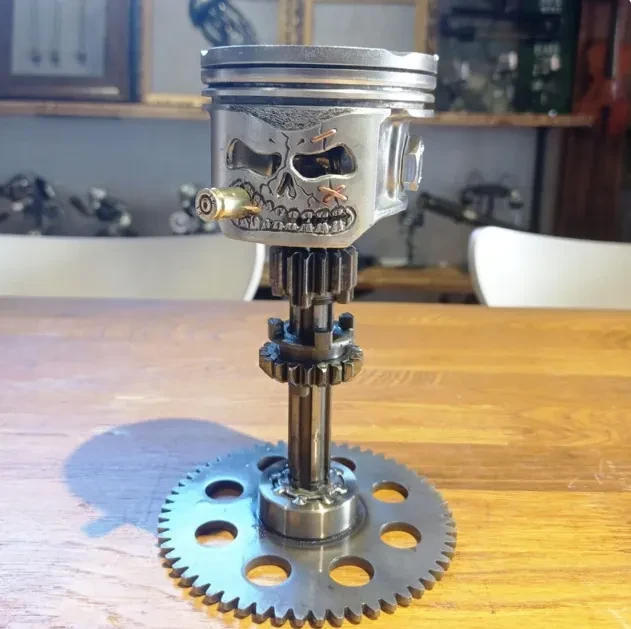 Piston face art