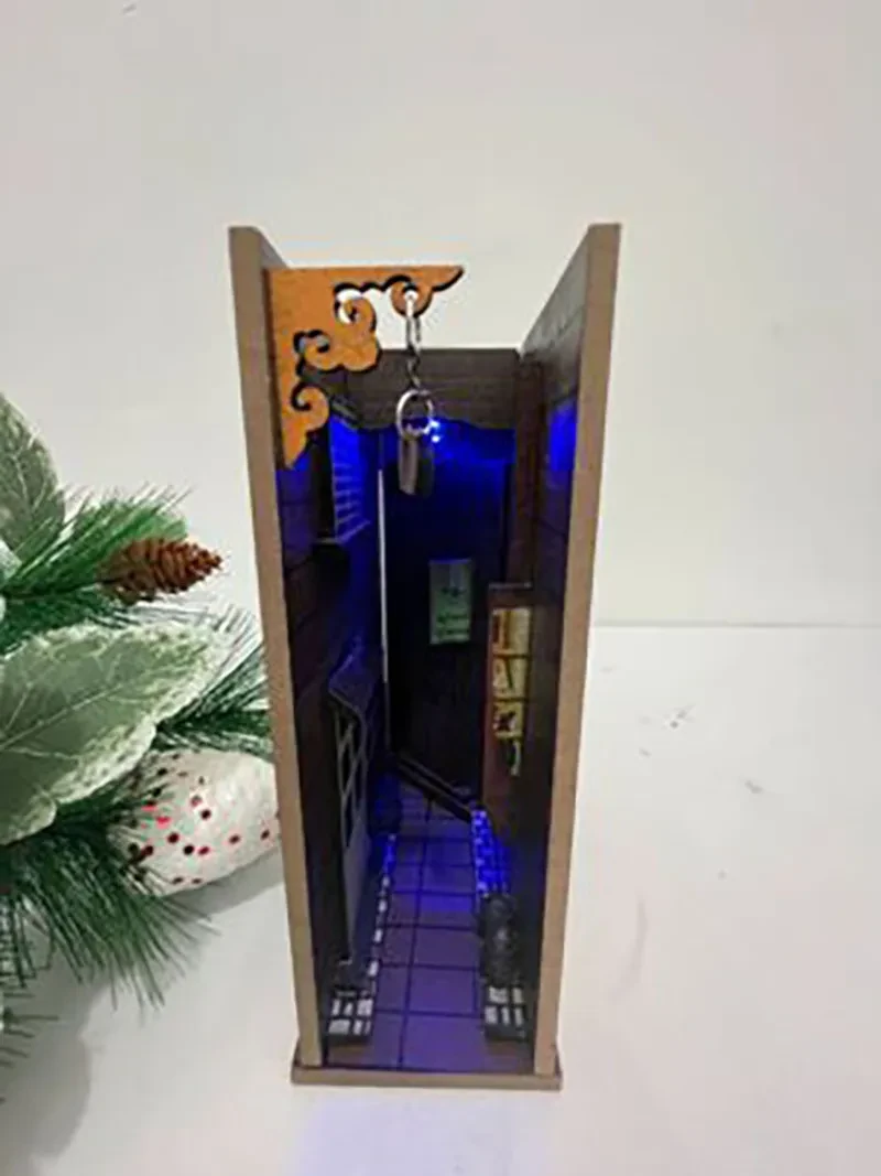 Medieval Book Clip Insert Shelf Decoration