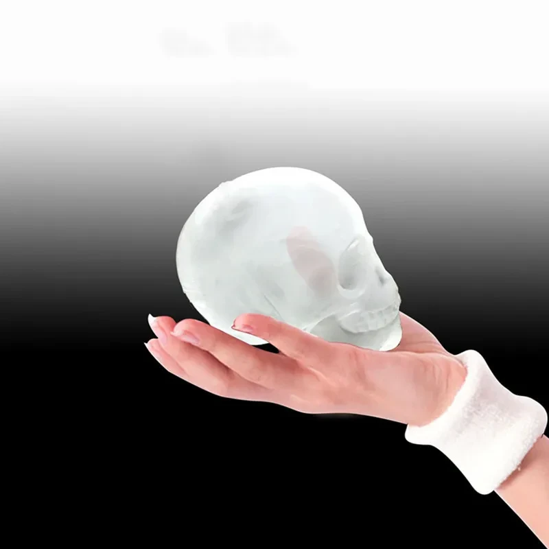 Creative and terrifying ice maker