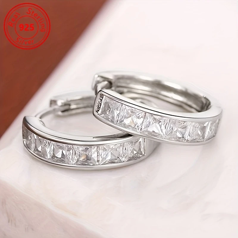 Pairs of S925 Silver Earrings Fashionable and Simple Zirconia Earrings for Daily Wear