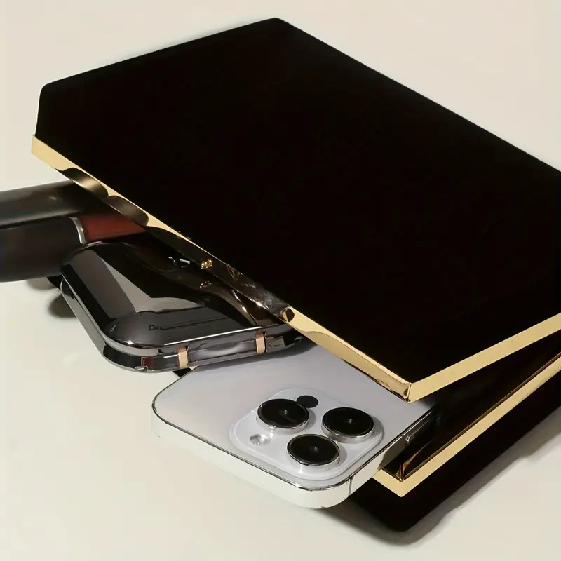 Luxurious Rhinestone Clutch Purse