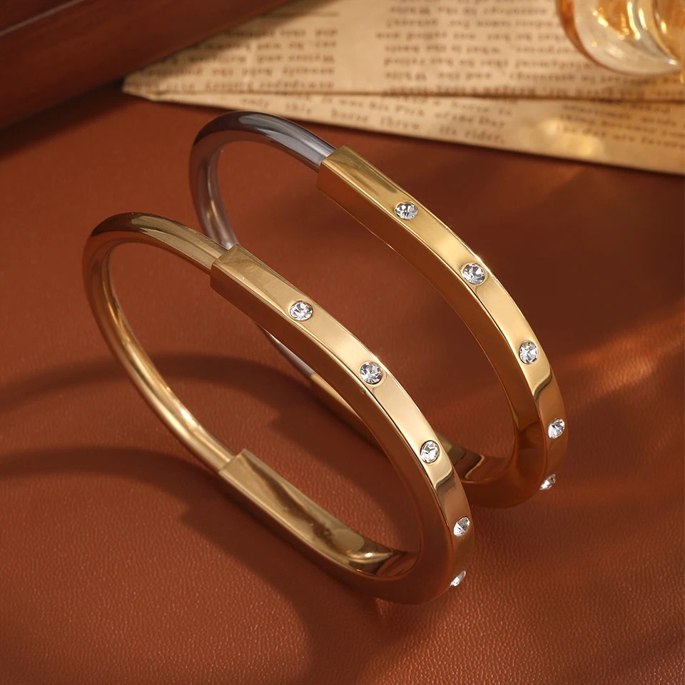 ZAKOL New Stainless Steel Retractable Open Bracelet Bangles for Women