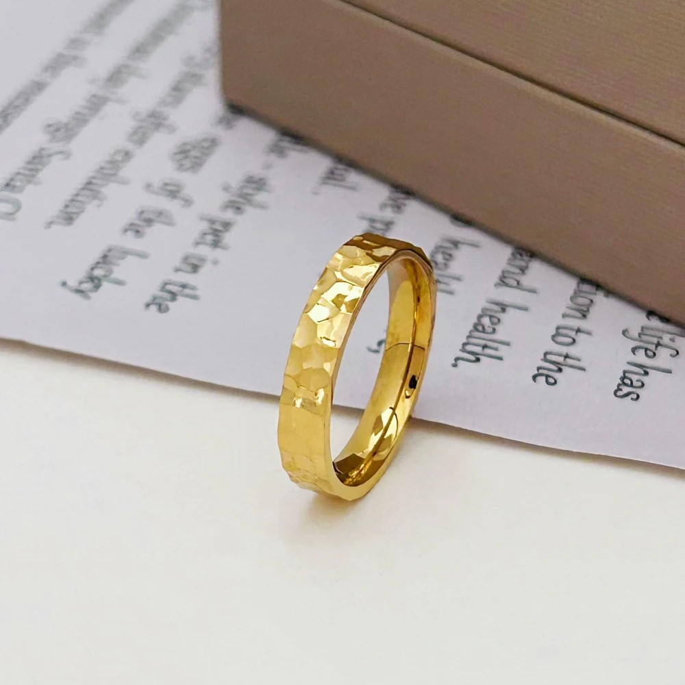 Stainless Steel Gold Color 4mm Hammer Pattern Finger Rings for Men and Women