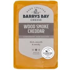 CHEESE SMOKED PER KG  (BARRYS BAY SMOWS) [CHIL]