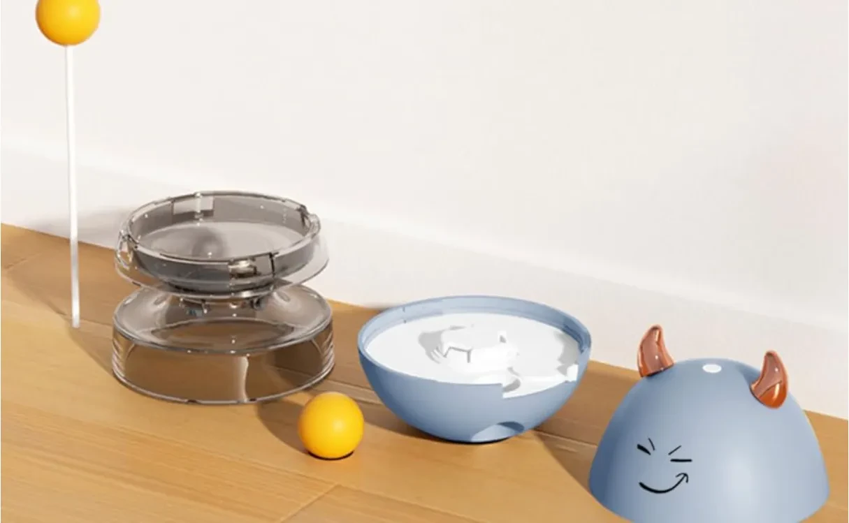 Cat Ball Toy Interactive Treat Dispenser Toy For Indoor Cats Slow Feeder Puzzle Feeder Tumble Spill Ball Training Toy