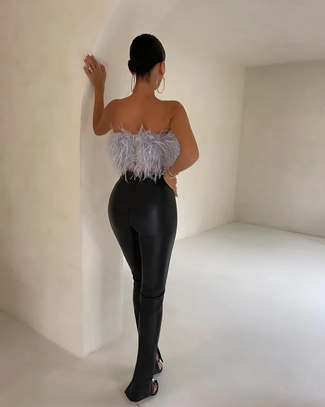 Versatile Fashion Fluffy Multi-color Fur Bra